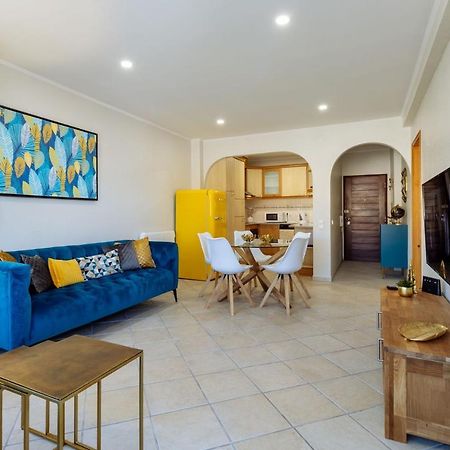 Top Renoviertes Apartment Mit Grosser Terrasse Albufeira Luaran gambar